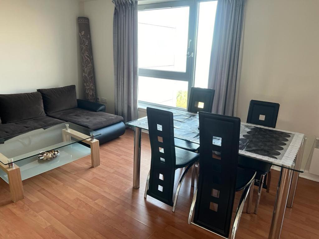 Modern 2 Bed Apartment With Stunning Seaside View Edinburgh Luaran gambar